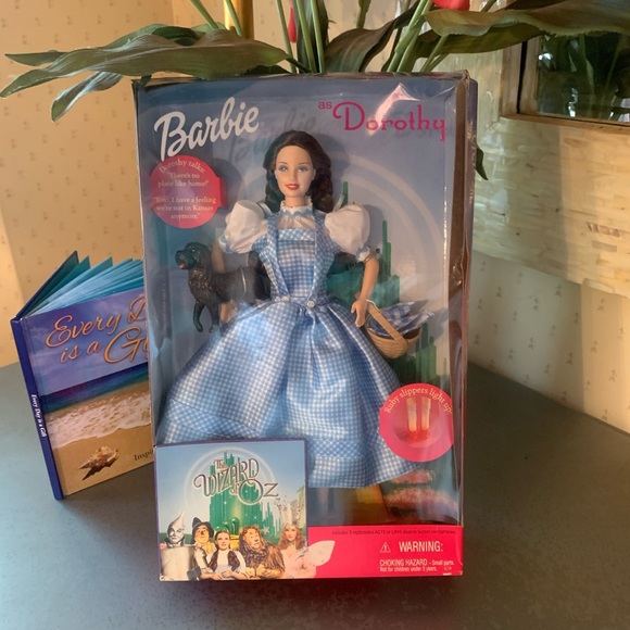 Mattel, NEW IN BOX, The Wizard of Oz, DOROTHY, Barbie, 1999, has Black dog Toto. - Picture 1 of 8
